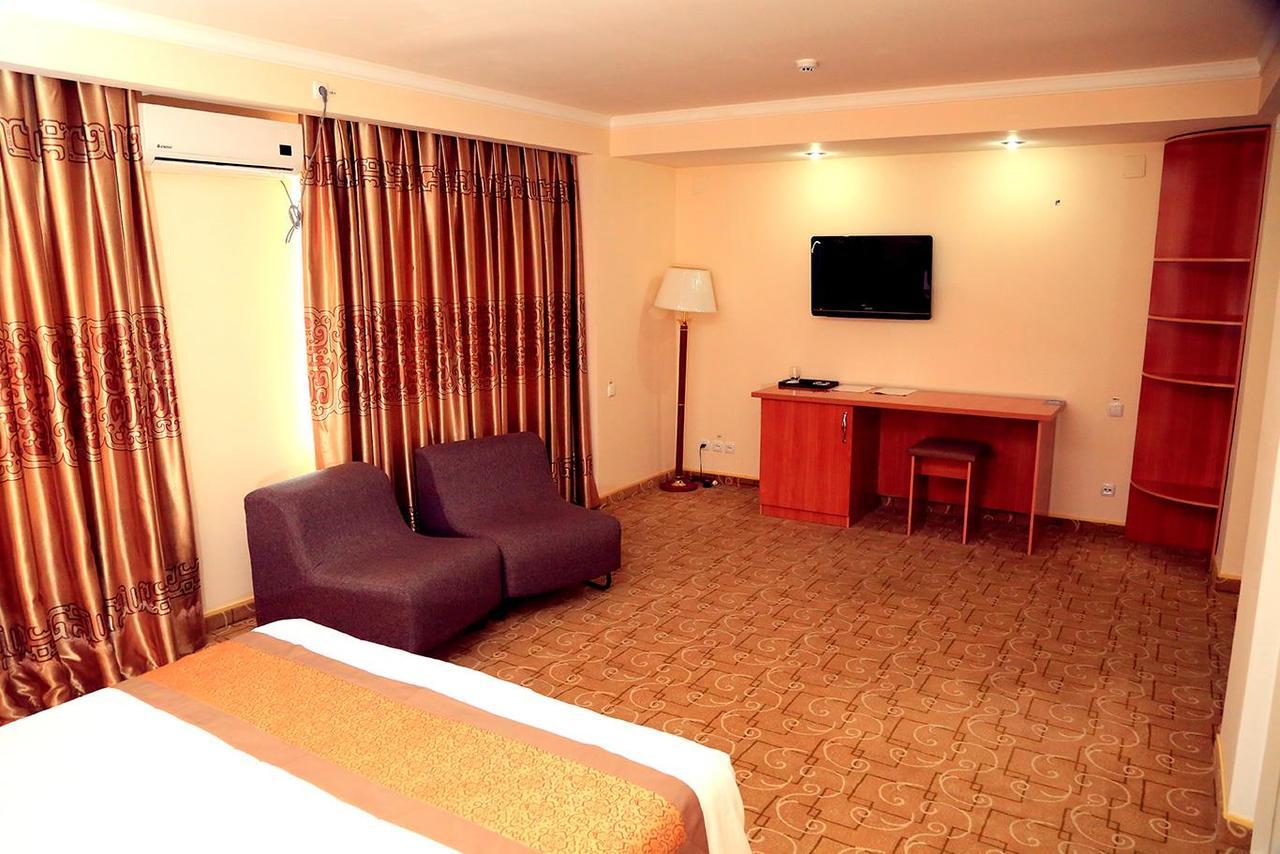 Ziyorat Luxury Hotel フェルガナ エクステリア 写真